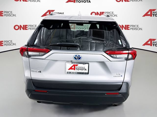 Certified 2024 Toyota RAV4 LE AWD/4WD image 7