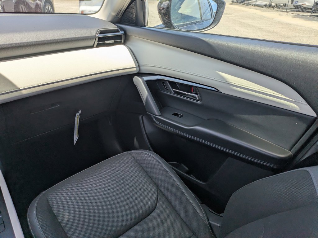 New 2026 MAZDA CX-5 Preferred AWD/4WD image 17