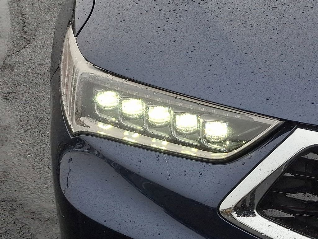 Certified 2019 Acura TLX image 9