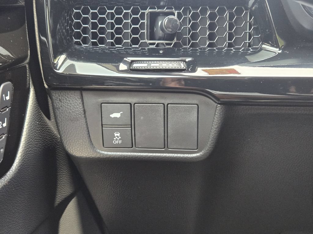 Used 2025 Honda CR-V Sport Touring image 24