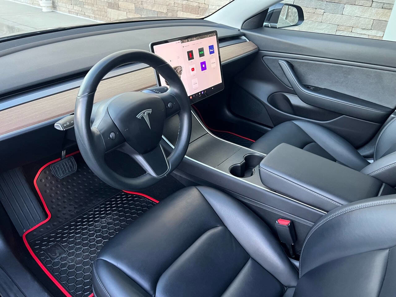 Used 2018 Tesla Model 3 Long Range AWD/4WD image 9