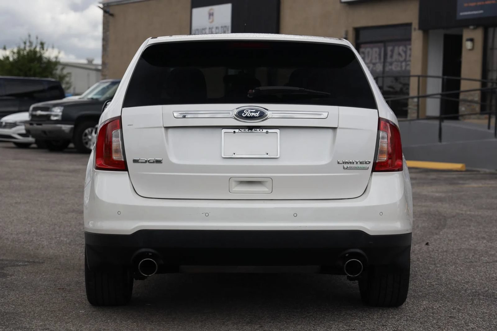 Used 2013 Ford Edge Limited FWD image 4