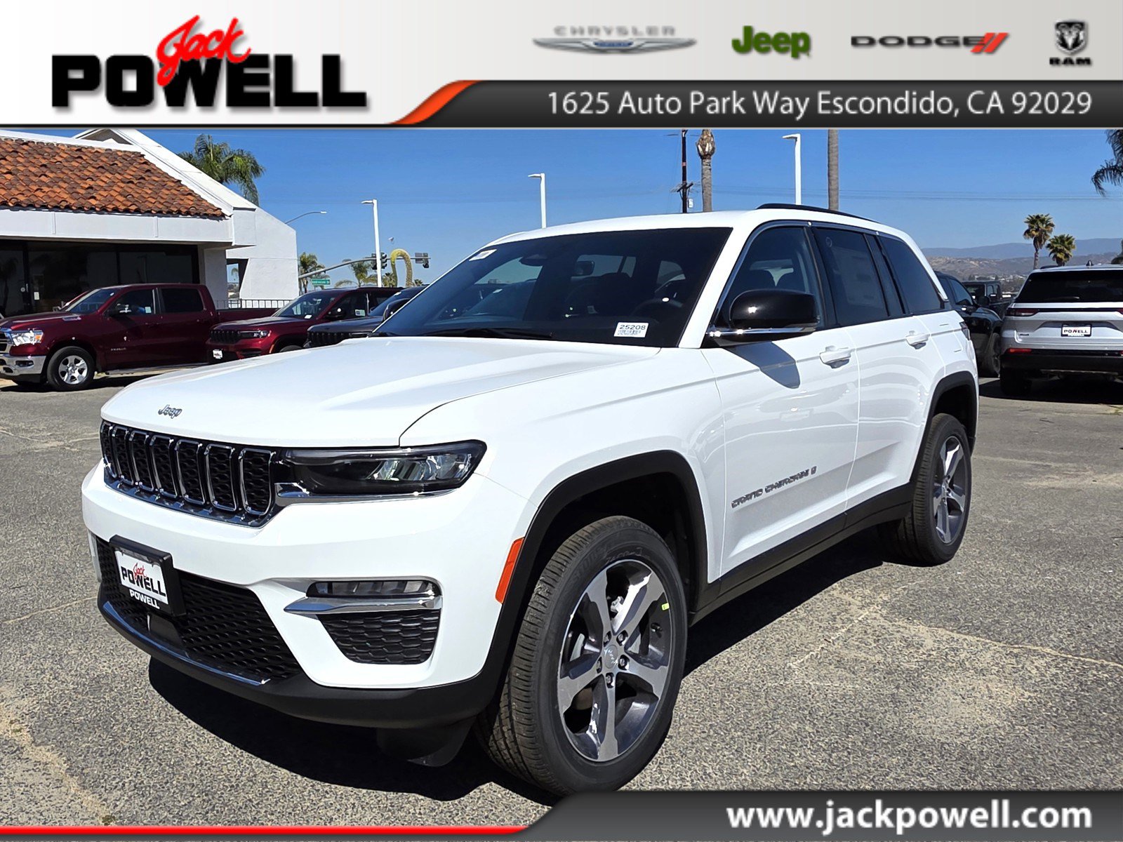 New 2025 Jeep Grand Cherokee Limited AWD/4WD image 1