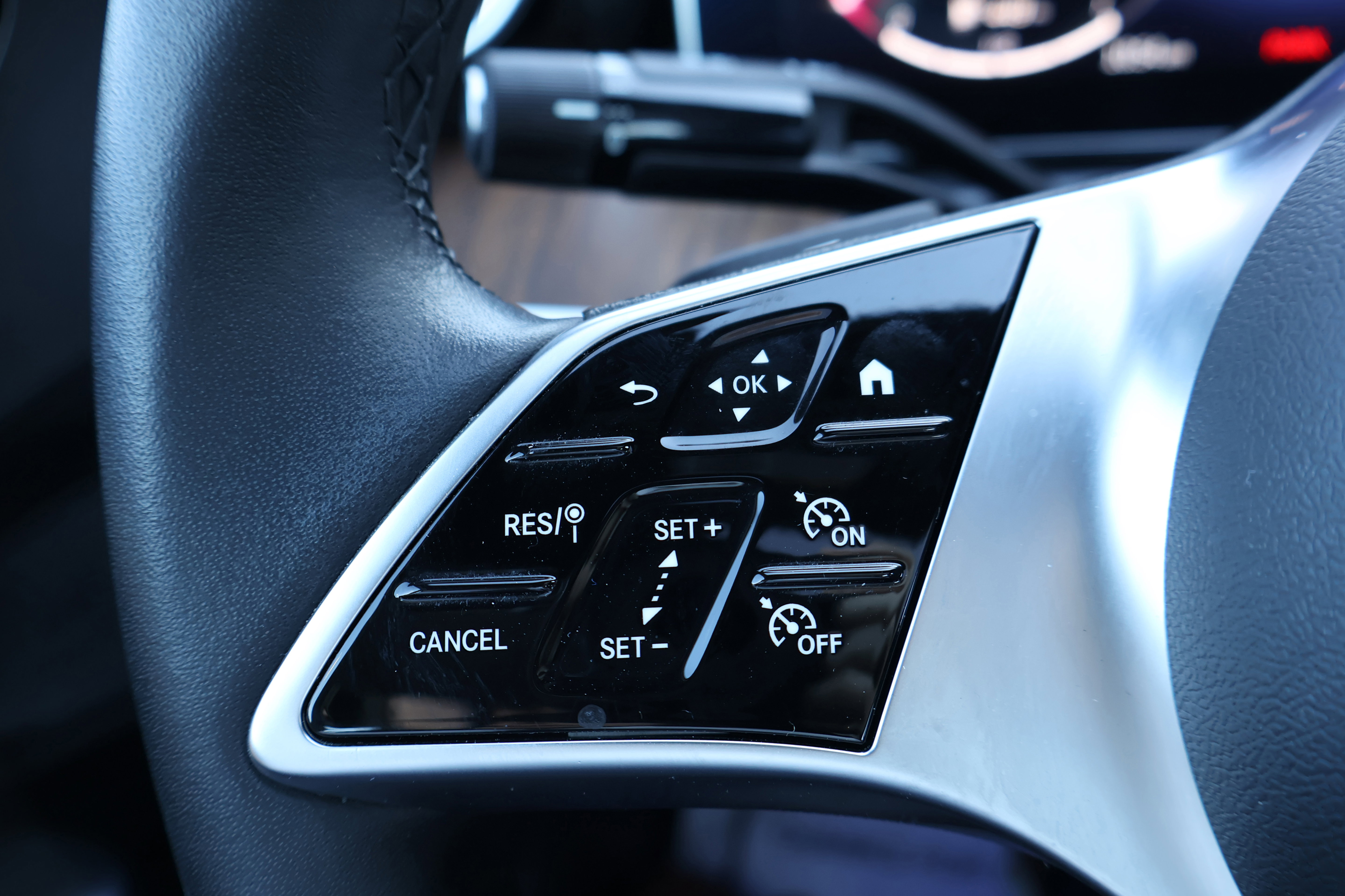 Certified 2023 Mercedes-Benz C 300 Sedan image 30