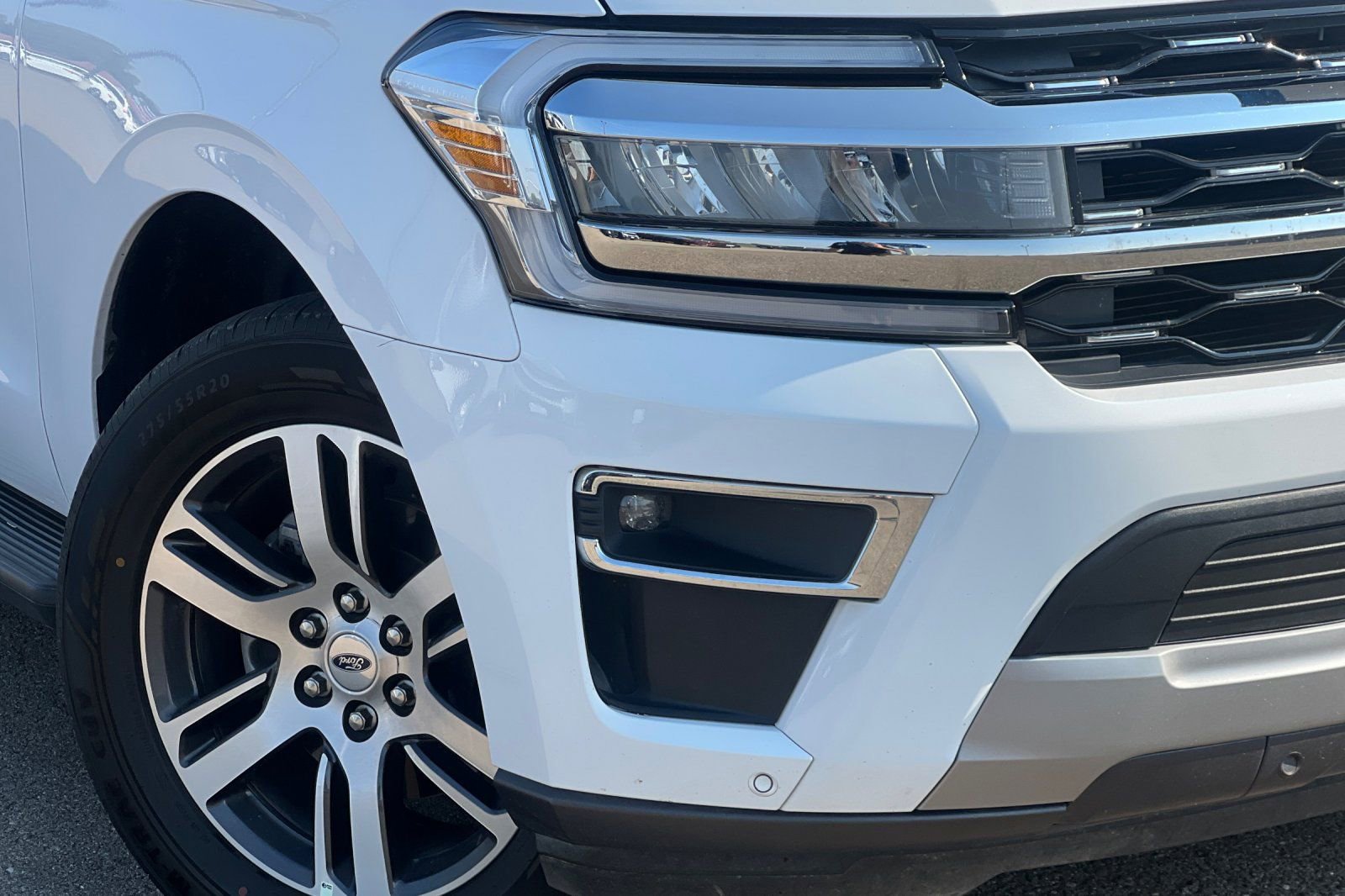 Used 2024 Ford Expedition Max Limited image 32