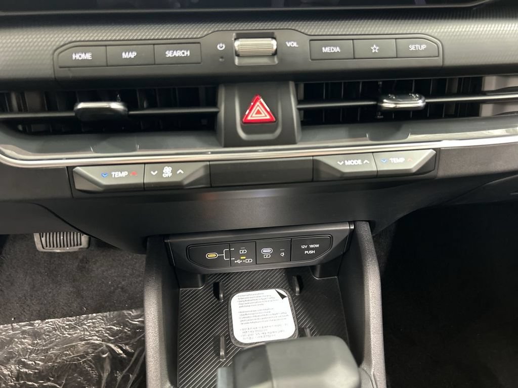 New 2026 Kia K4 EX w/ GT-Line Premium Package FWD image 17