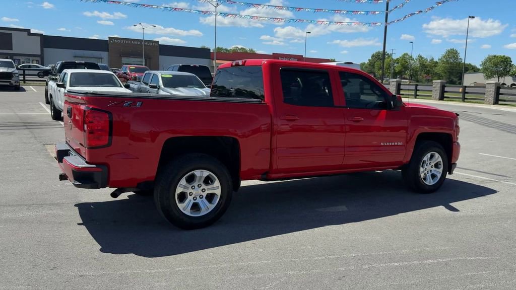 Used 2018 Chevrolet Silverado 1500 LT w/ All Star Edition AWD/4WD image 7