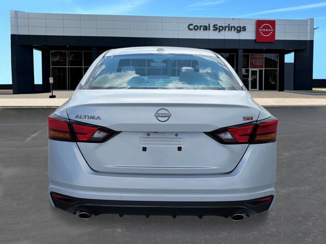 New 2025 Nissan Altima 2.5 SR w/ SR Premium Package image 4