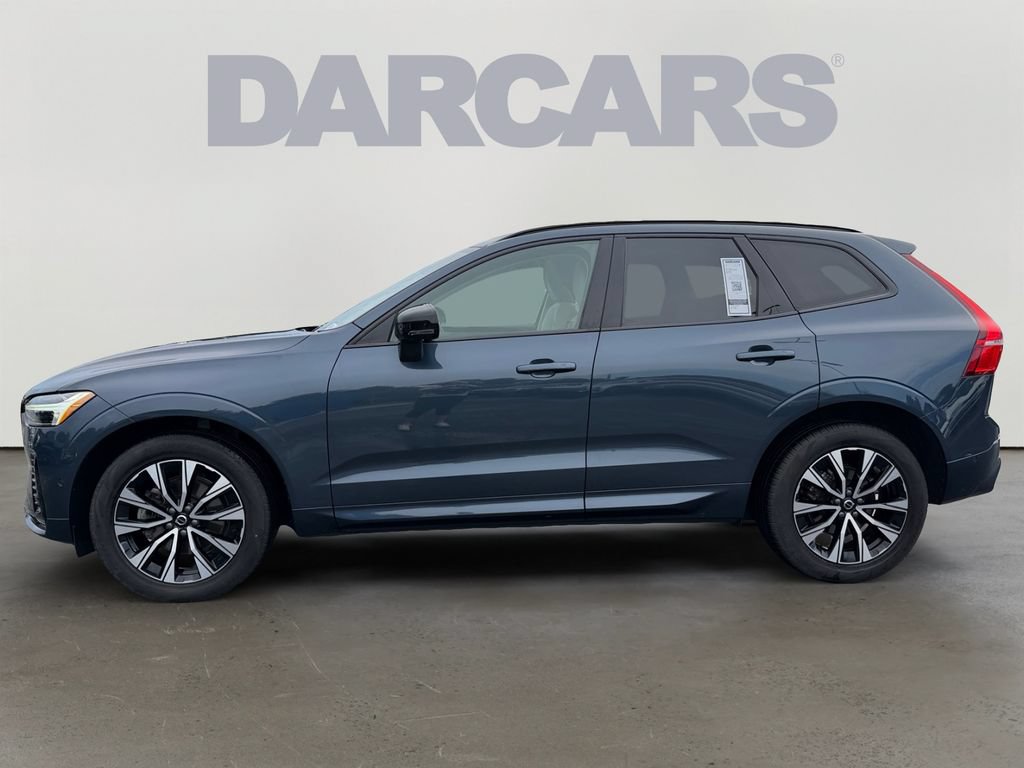 Certified 2024 Volvo XC60 B5 Plus w/ Climate Package AWD/4WD image 4