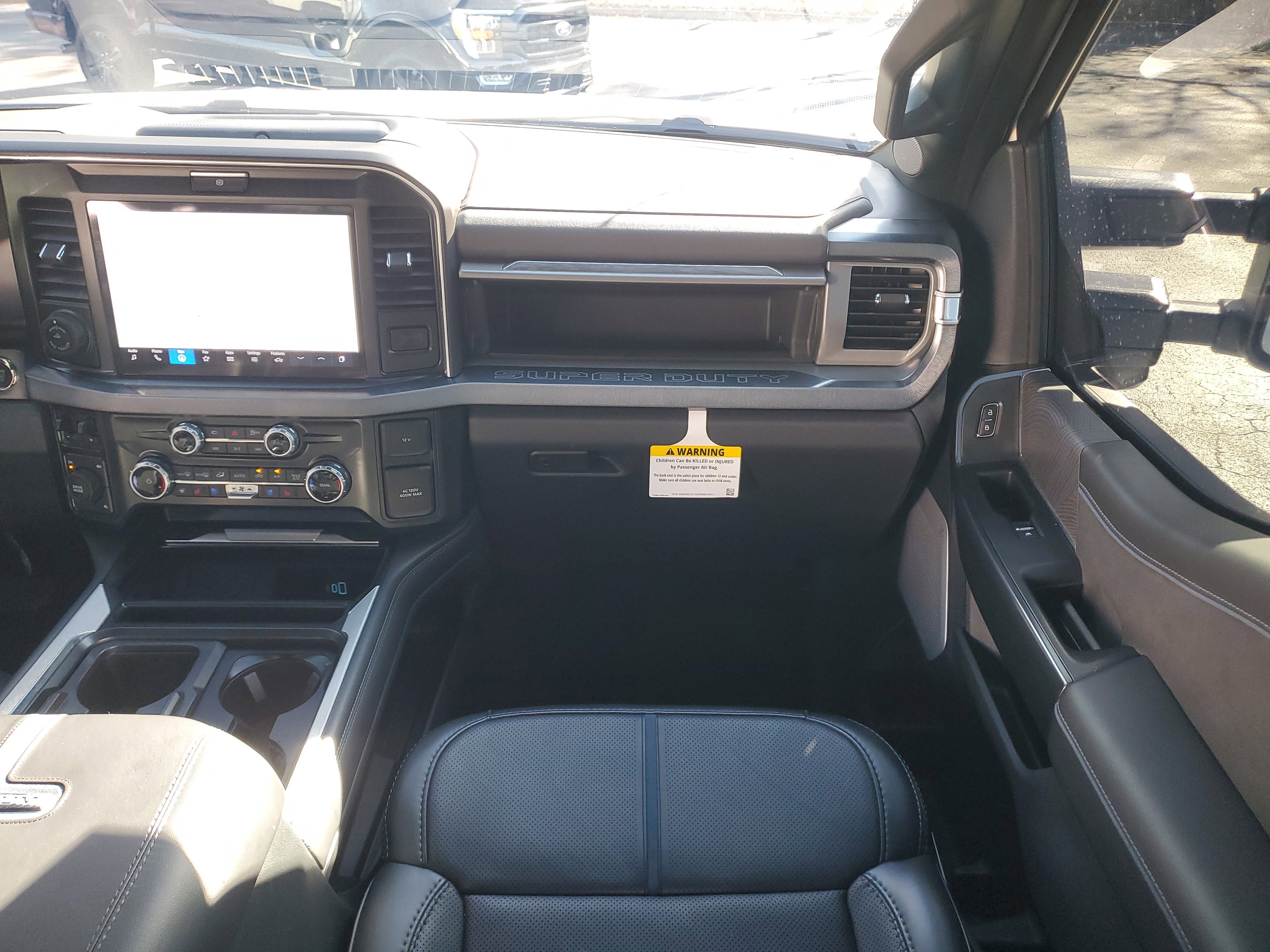 Used 2025 Ford F250 Platinum image 22