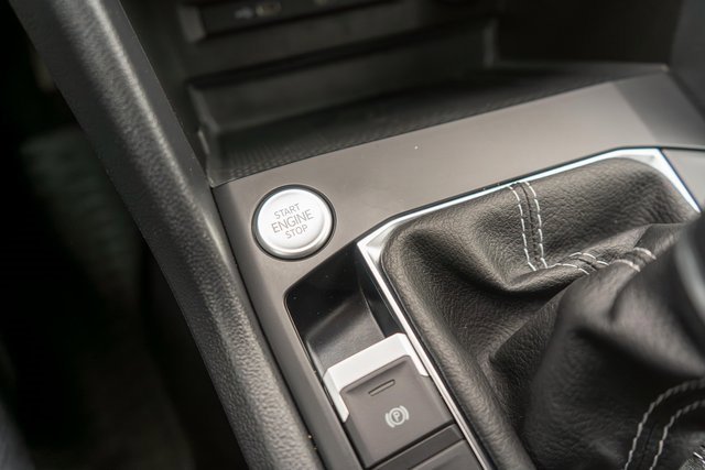 Used 2022 Volkswagen Taos SE image 31