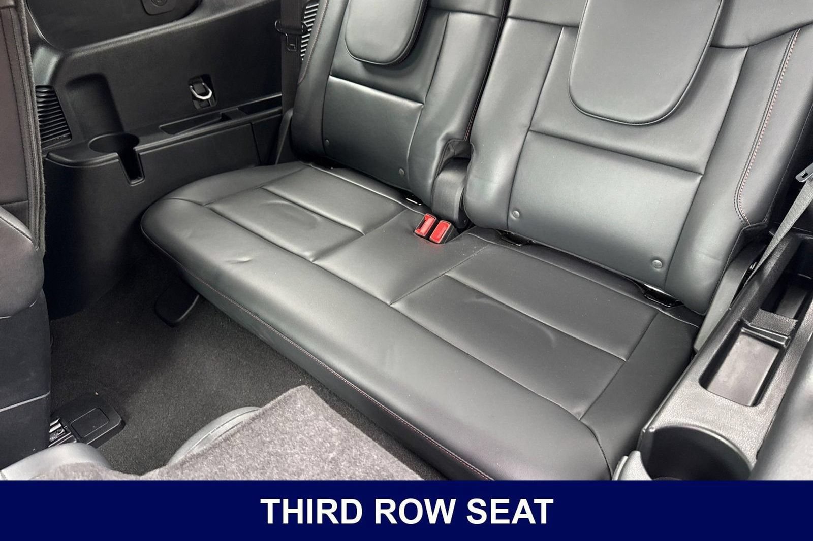Used 2025 Ford Explorer ST w/ Sun And Sound Package AWD/4WD image 19