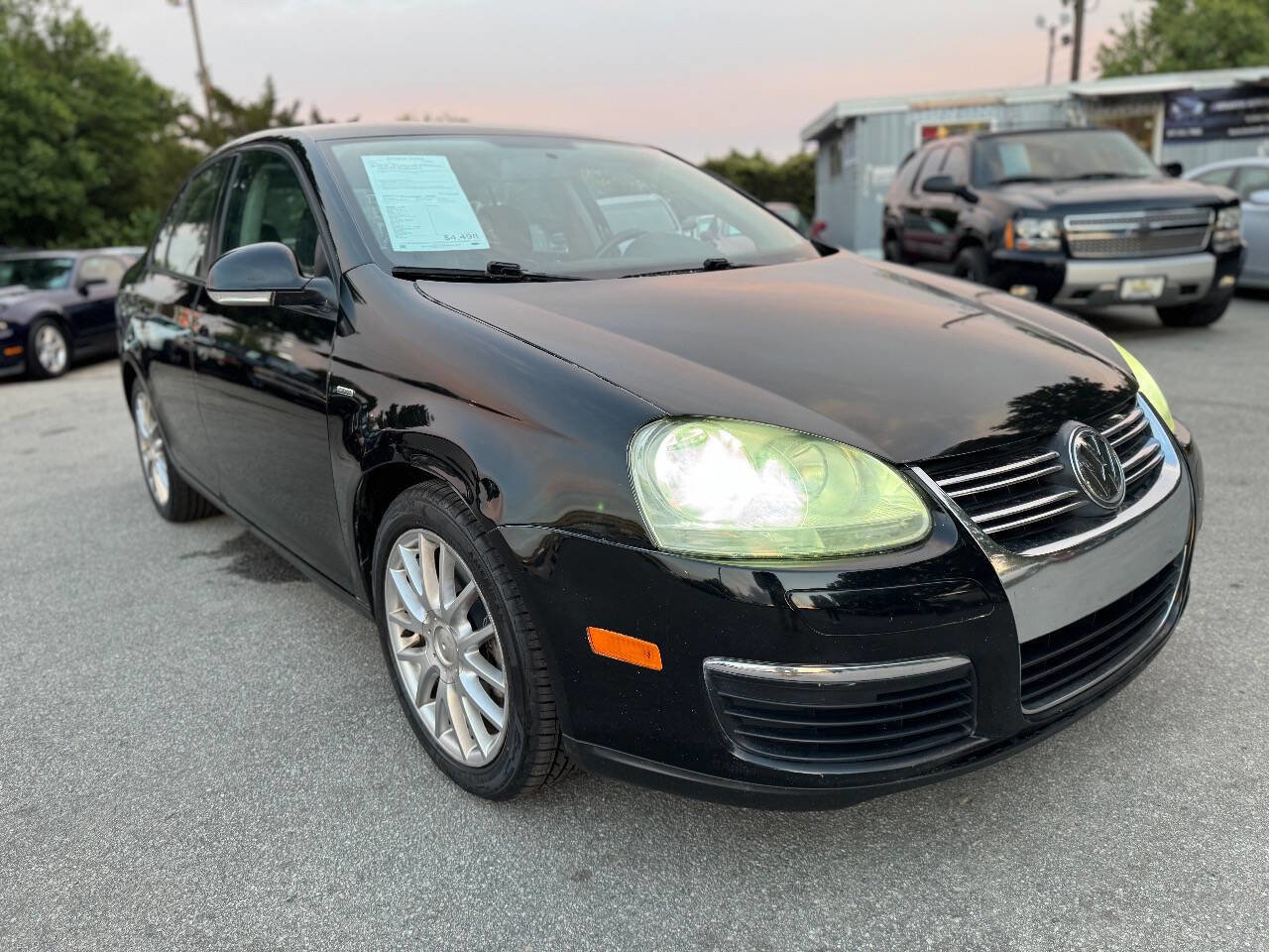 Used 2009 Volkswagen Jetta Wolfsburg Edition FWD image 5