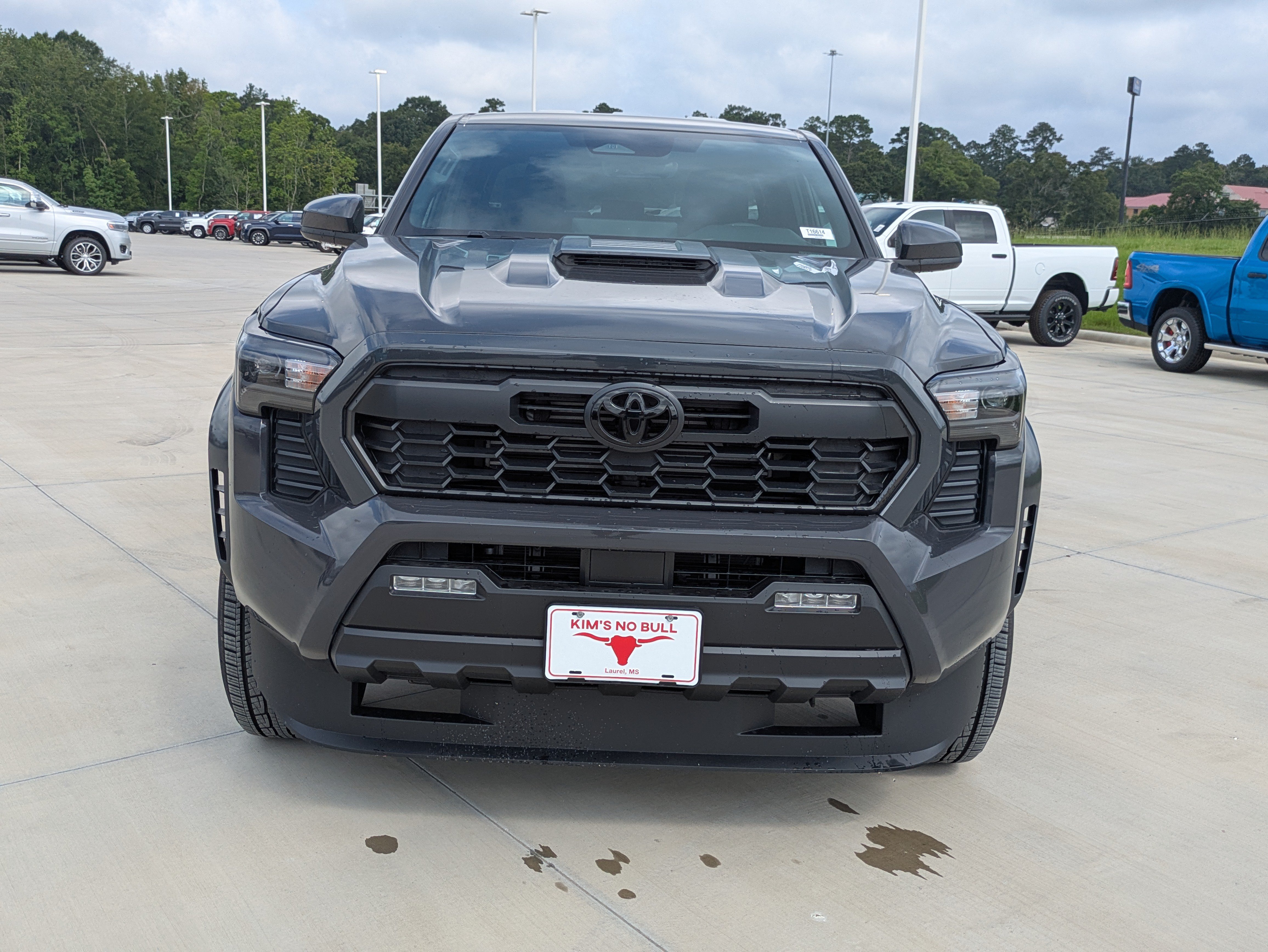 New 2026 Toyota Tacoma TRD Sport AWD/4WD image 8