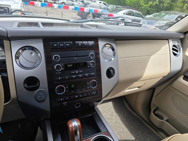 Used 2013 Ford Expedition EL XLT image 16
