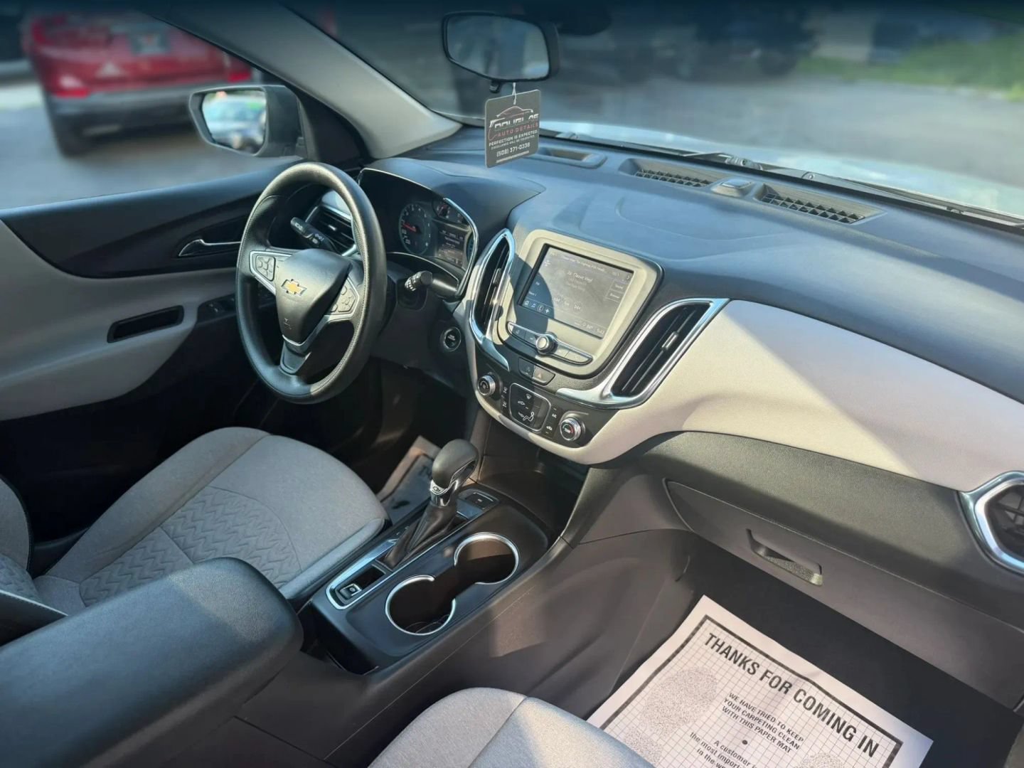 Used 2022 Chevrolet Equinox LS AWD/4WD image 12