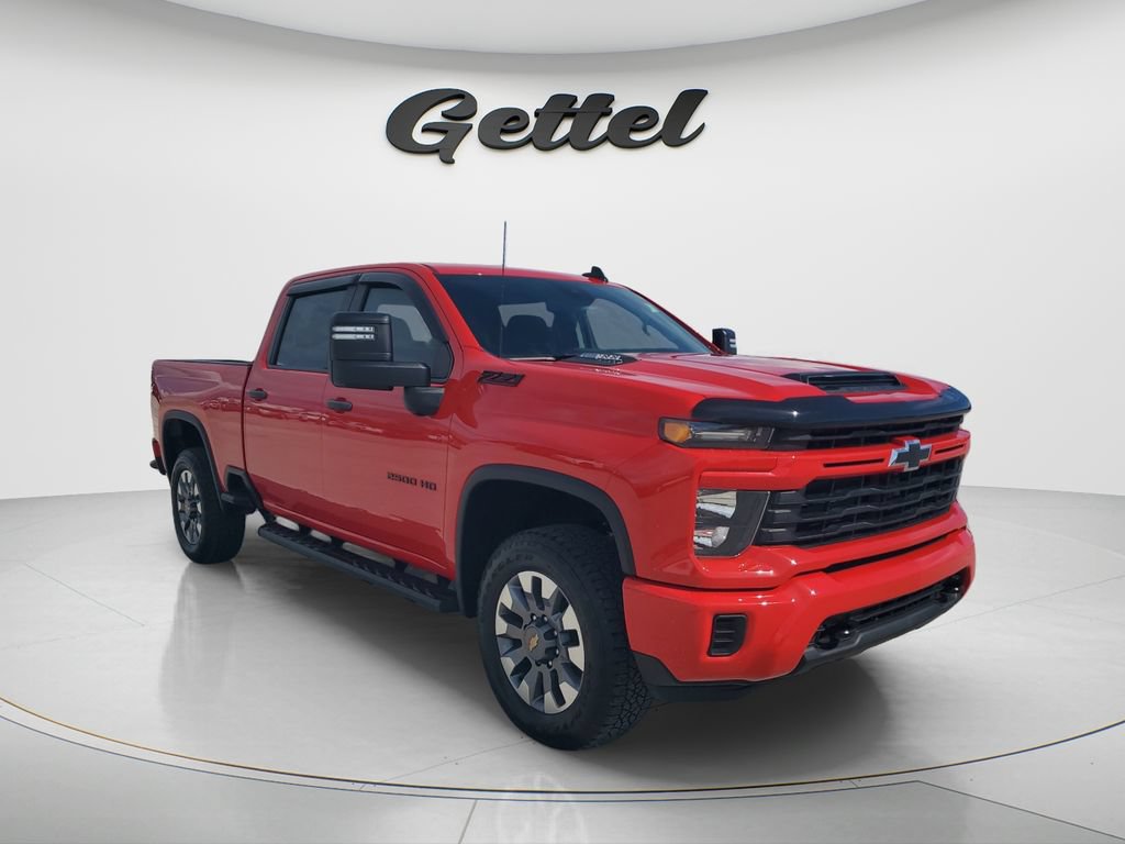 Used 2024 Chevrolet Silverado 2500 Custom w/ Custom Value Package AWD/4WD image 2
