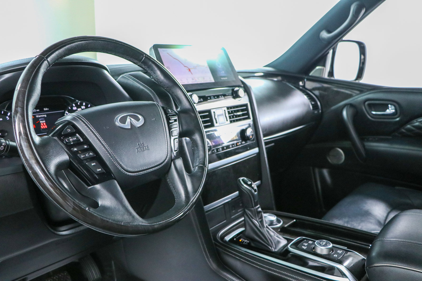 Used 2023 INFINITI QX80 Sensory w/ Cargo Package AWD/4WD image 26