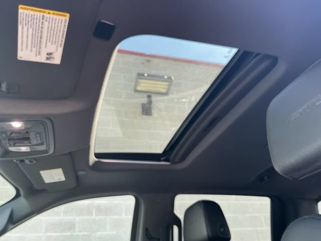 Used 2019 GMC Sierra 1500 AT4 w/ AT4 Premium Package AWD/4WD image 5