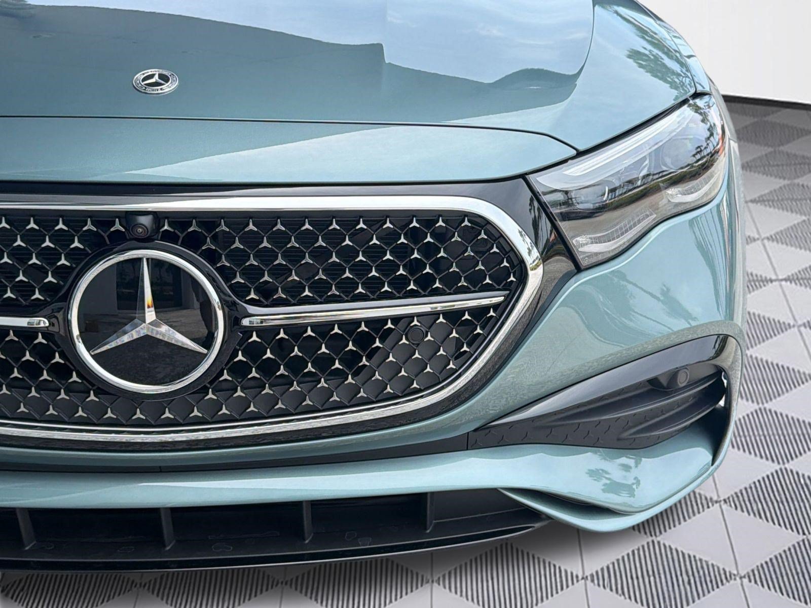 New 2026 Mercedes-Benz E 350 4MATIC Sedan image 11
