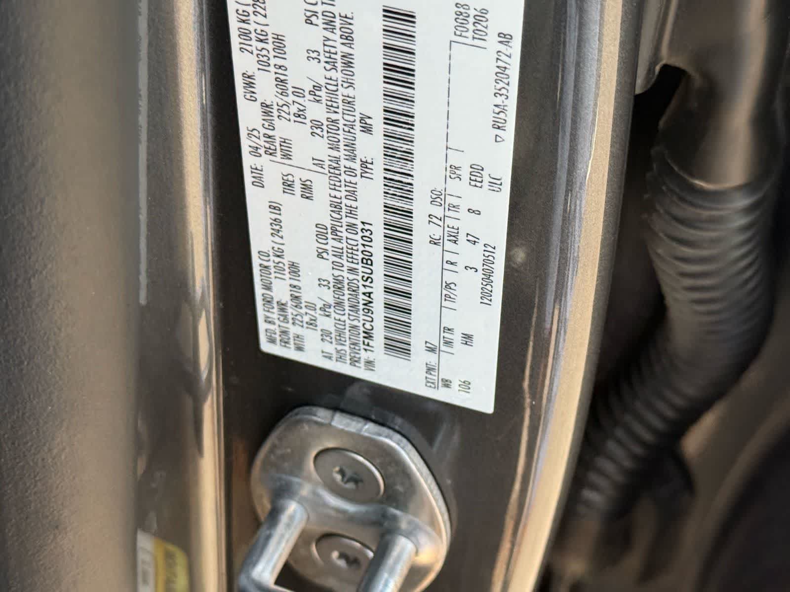 Used 2025 Ford Escape ST-Line Select AWD/4WD image 31