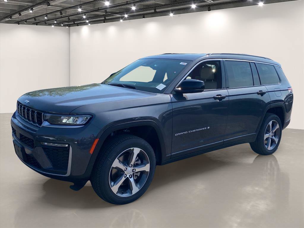 New 2026 Jeep Grand Cherokee L Limited w/ Trailer Tow Package AWD/4WD image 2