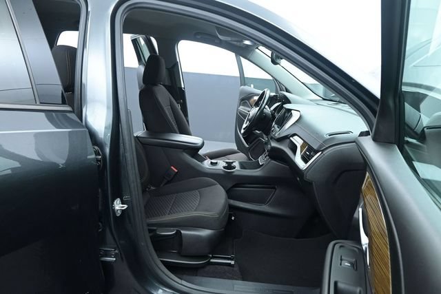 Used 2020 GMC Terrain SLE w/ Elevation Edition FWD image 18