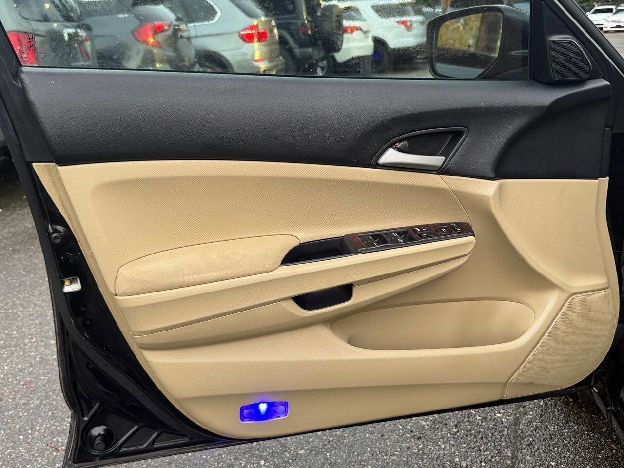 Used 2011 Honda Accord SE image 21