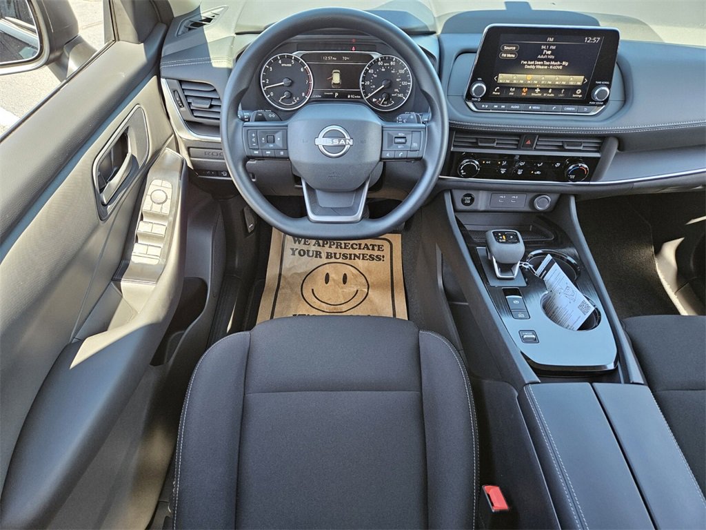New 2026 Nissan Rogue S image 6