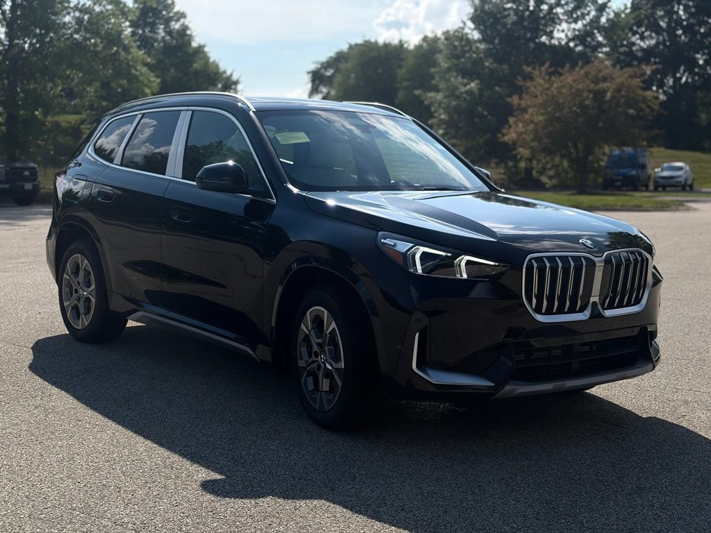 New 2026 BMW X1 xDrive28i w/ Technology Package AWD/4WD image 8