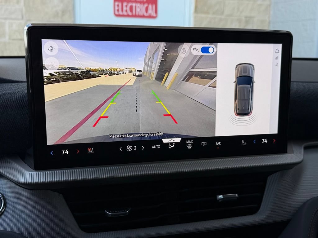 New 2026 Ford Explorer Active w/ Active Comfort Package RWD image 8