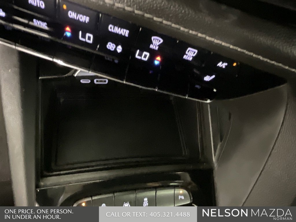 Used 2023 Buick Envision Preferred w/ Sport Touring Package image 36