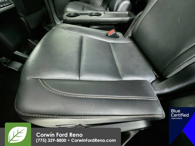 Used 2019 Toyota Highlander XLE AWD/4WD image 28