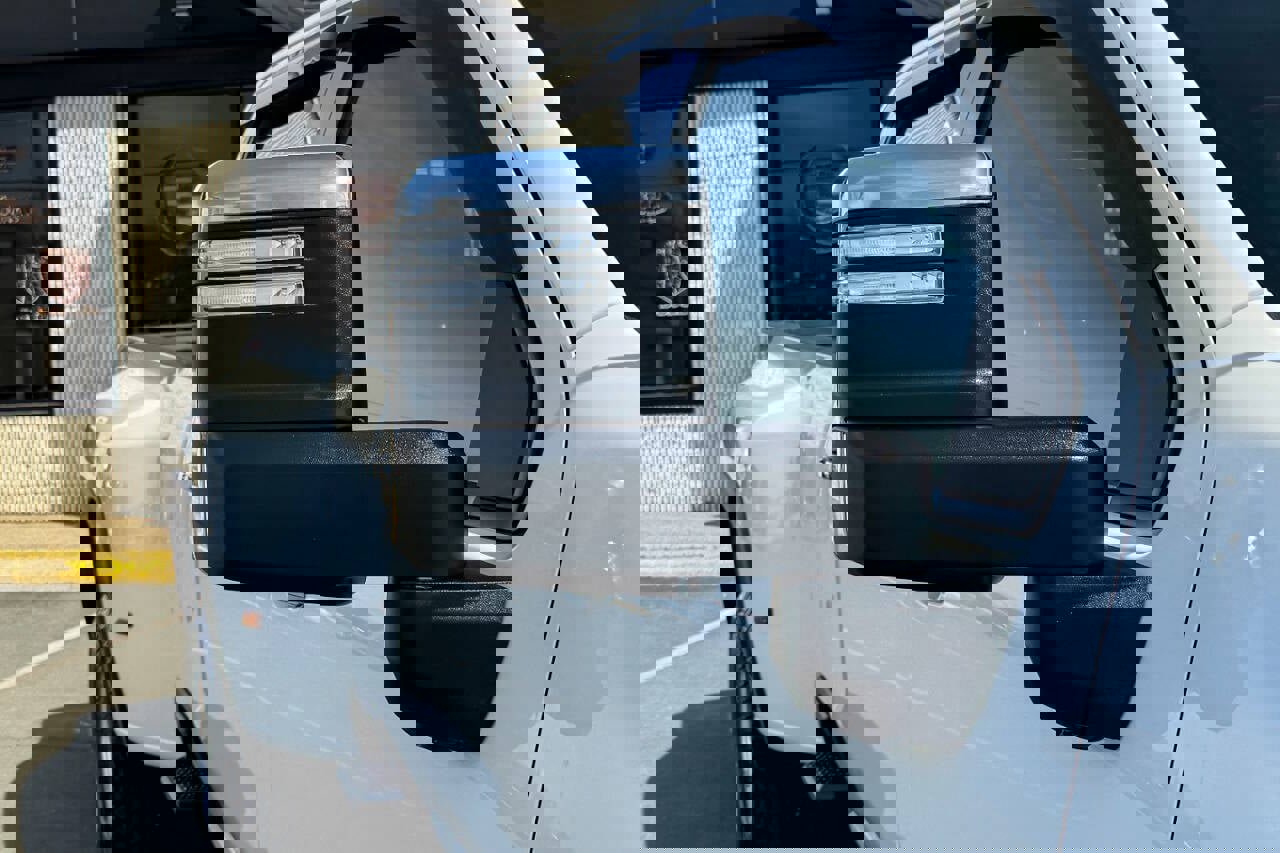 Used 2020 Chevrolet Silverado 3500 LTZ w/ LTZ Plus Package image 13