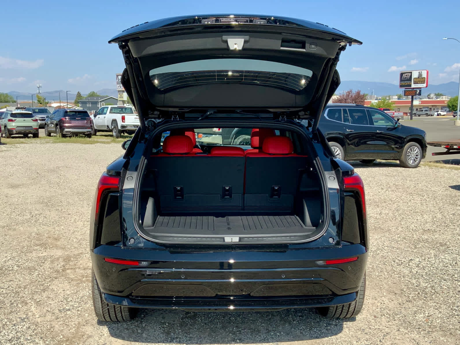 New 2025 Chevrolet Blazer EV RS image 16