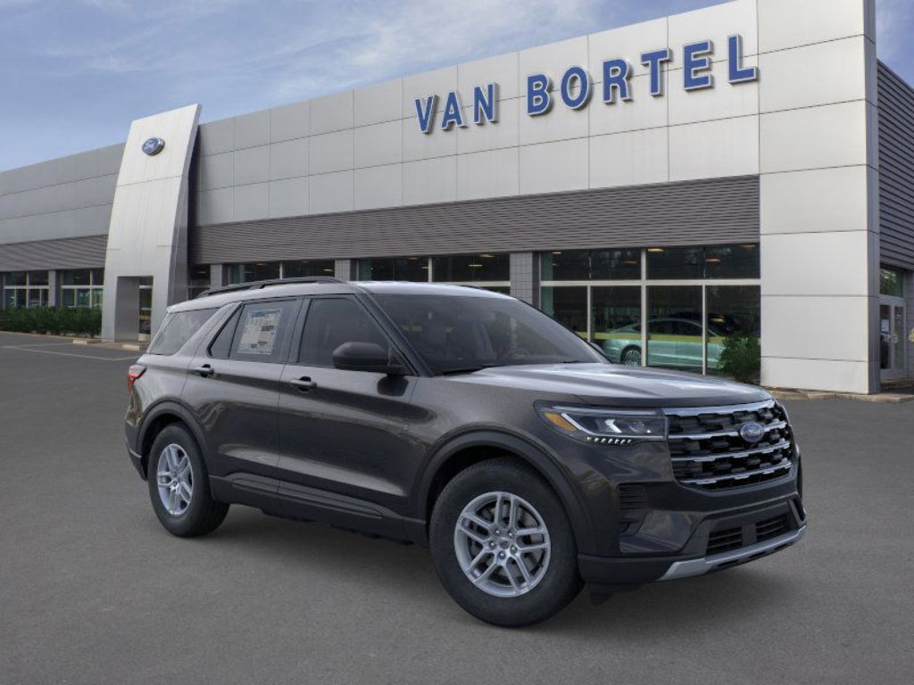 Used 2026 Ford Explorer Active AWD/4WD image 7
