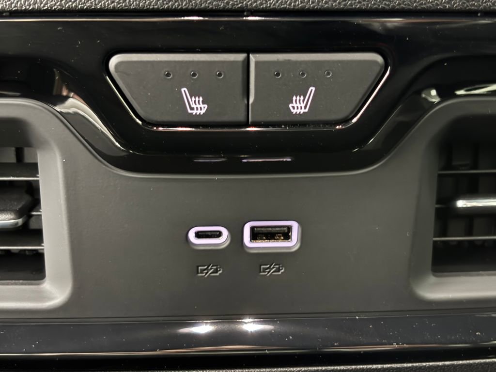 New 2026 GMC Sierra 1500 AT4 w/ AT4 Premium Package image 47