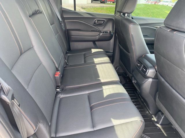 Used 2025 Honda Ridgeline TrailSport image 14