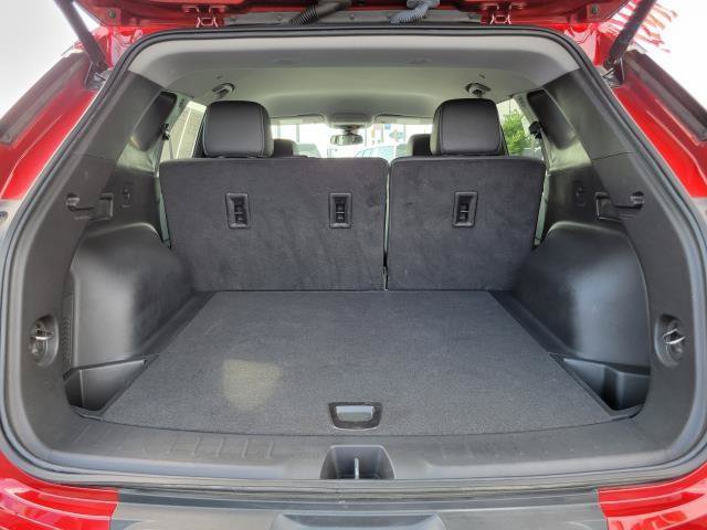Used 2024 Chevrolet Blazer LT w/ Midnight/Sport Edition FWD image 30