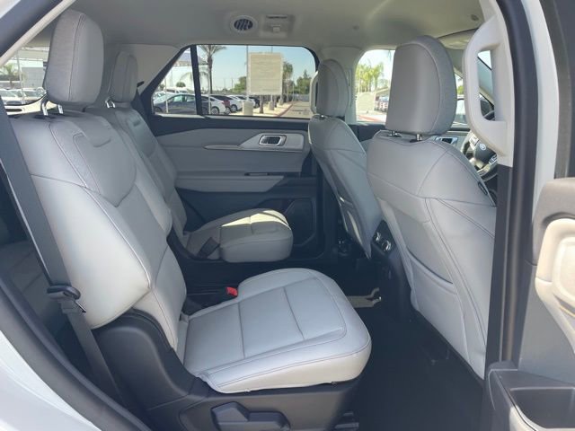 New 2026 Ford Explorer Active w/ Active Comfort Package AWD/4WD image 26