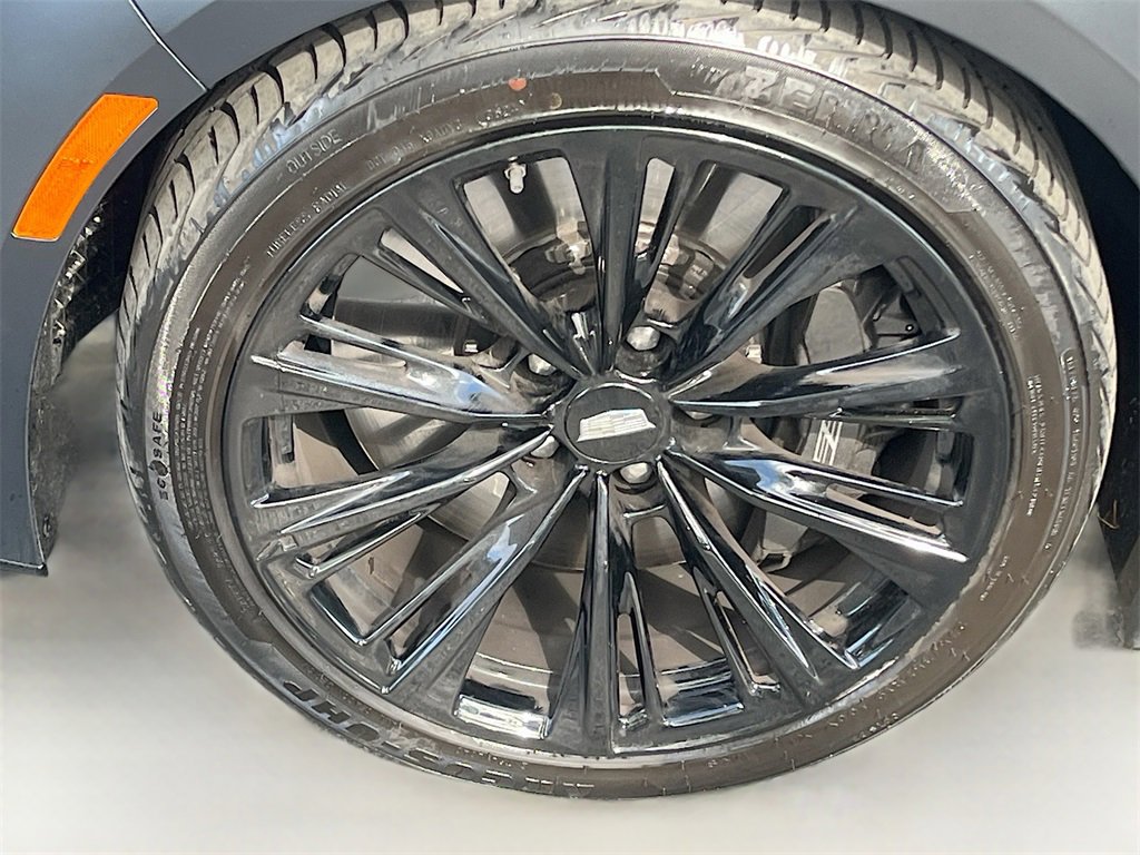 Used 2023 Cadillac CT5 V Blackwing w/ Driver Assist Package image 32