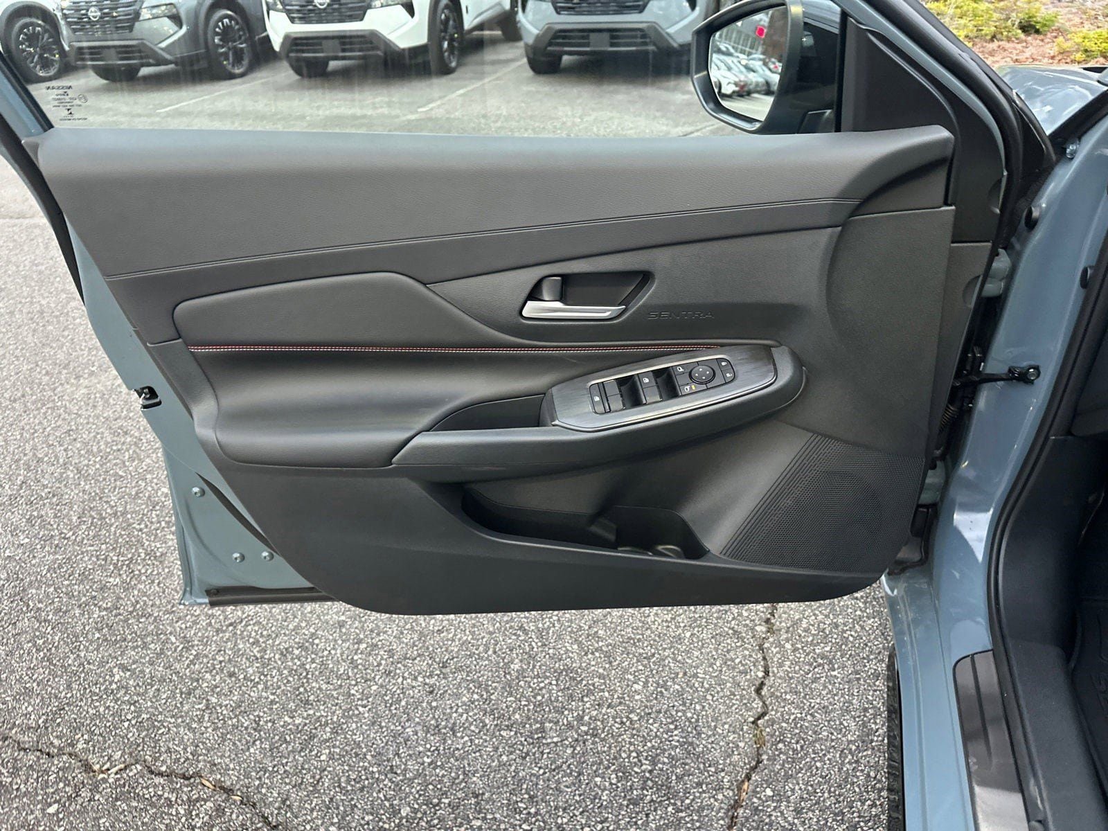 New 2026 Nissan Sentra SR w/ Floor Mat Package FWD image 10
