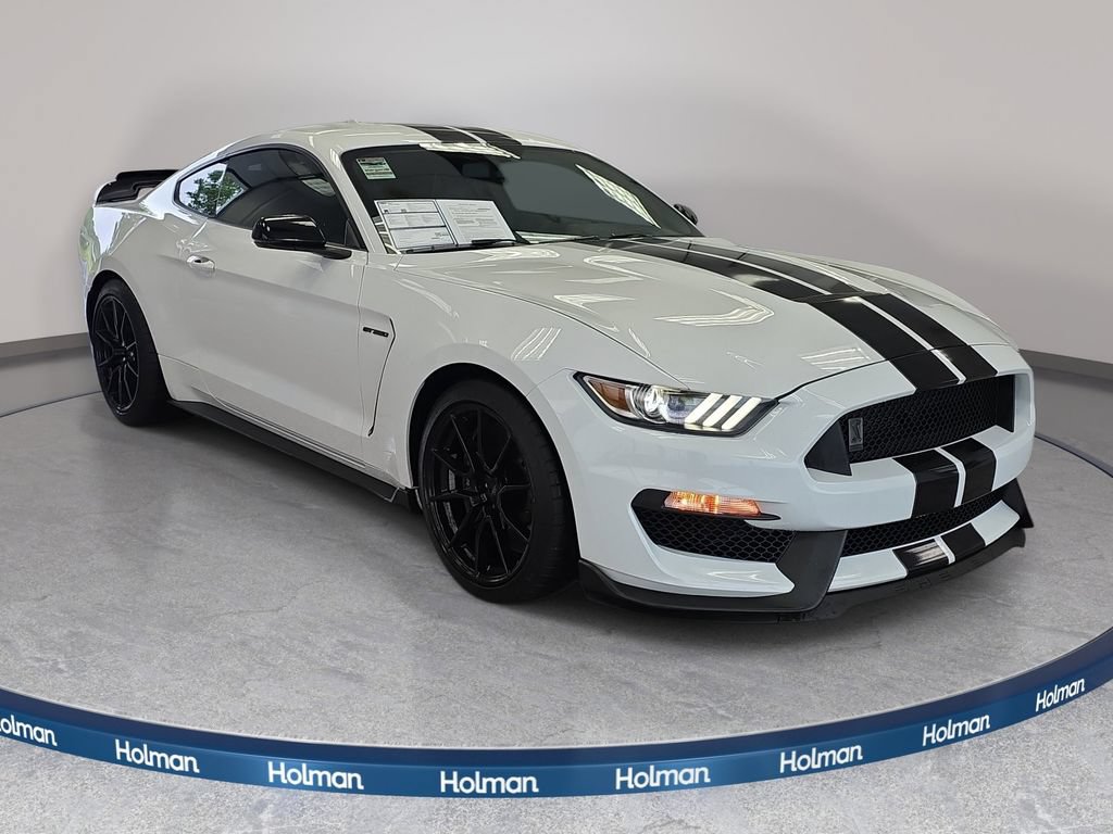 Certified 2020 Ford Mustang Shelby GT350 w/ Technology Package RWD image 3