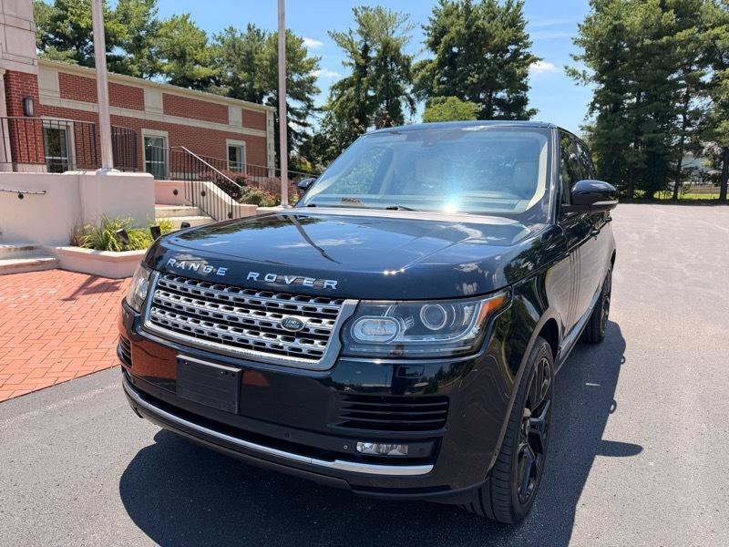 Used 2014 Land Rover Range Rover Supercharged AWD/4WD image 2