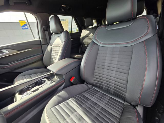New 2026 Ford Explorer ST-Line AWD/4WD image 25