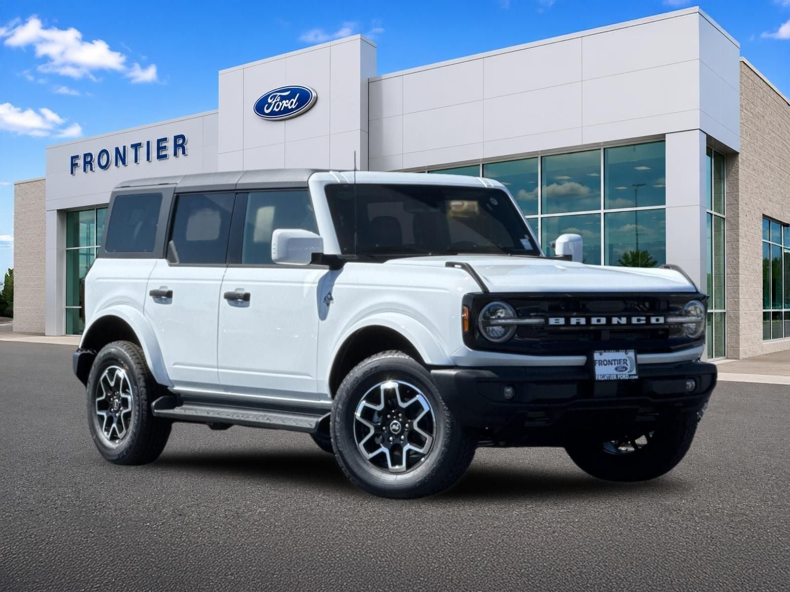 New 2026 Ford Bronco Outer Banks