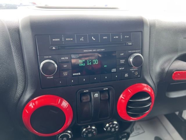 Used 2018 Jeep Wrangler Rubicon image 36