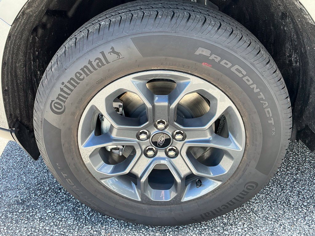 New 2026 Ford Maverick XLT FWD image 23