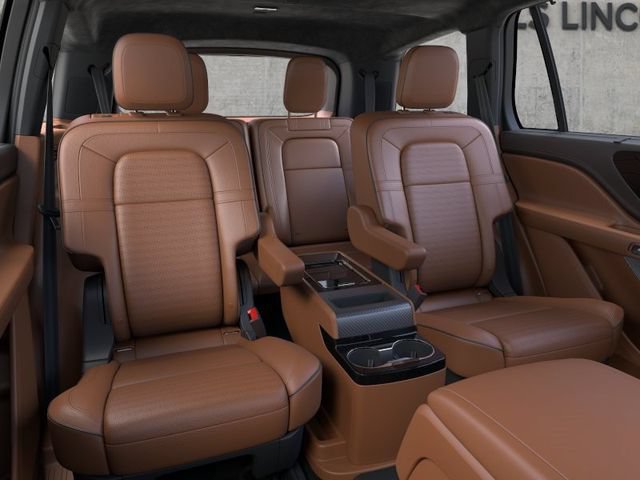 New 2026 Lincoln Aviator Black Label w/ Jet Appearance Package AWD/4WD image 11