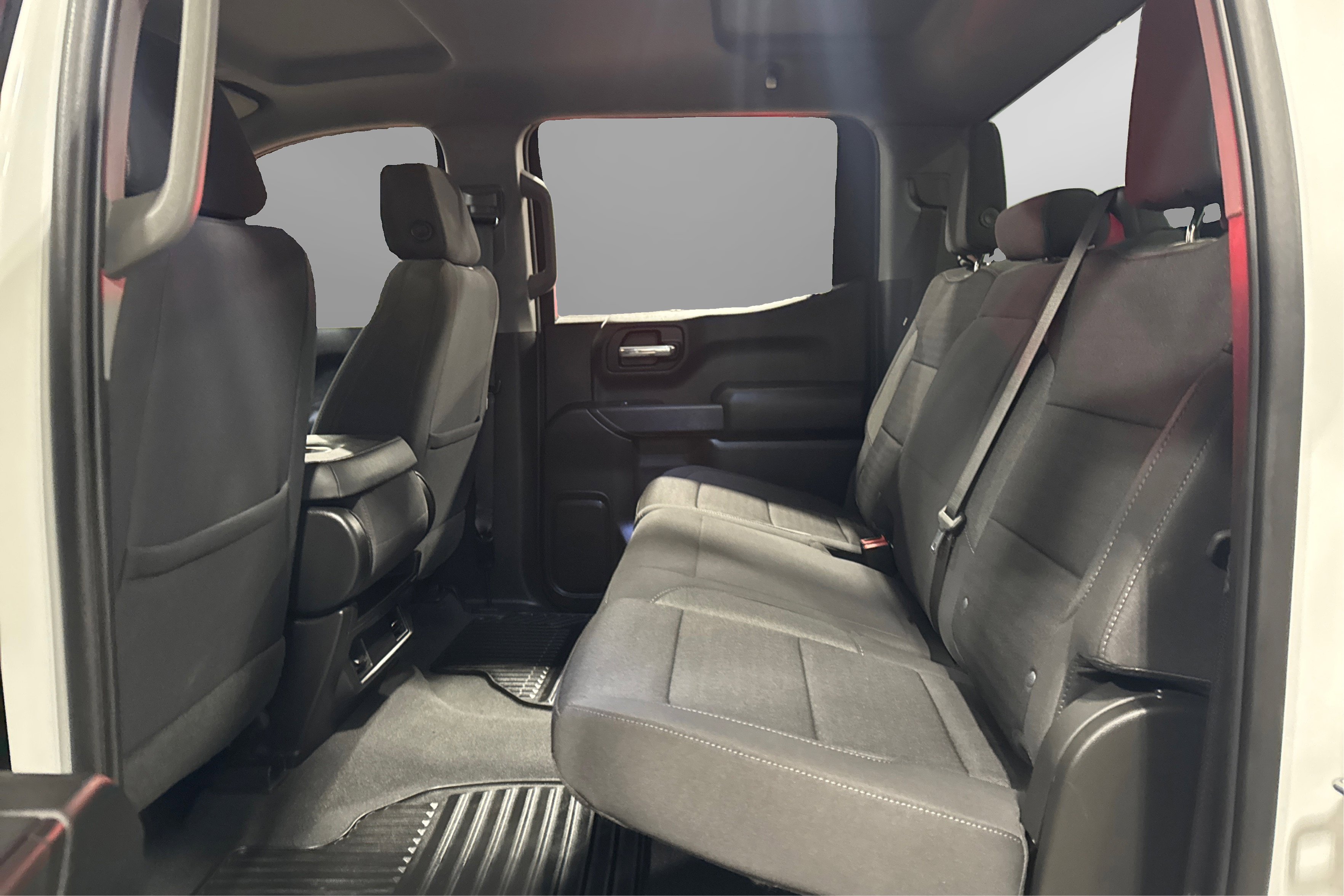 Used 2023 Chevrolet Silverado 1500 Custom image 33